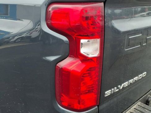 Used 2019 Chevrolet Silverado 1500 LT w/ Texas Edition RWD image 10