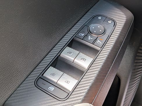 Used 2023 Mitsubishi Outlander SEL FWD image 21