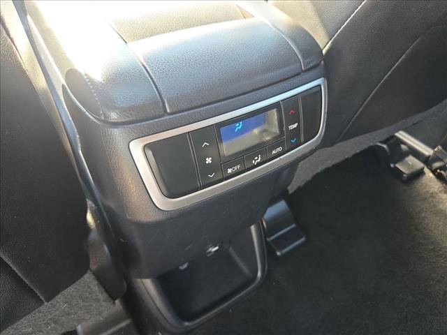 Used 2016 Toyota Highlander XLE FWD image 15
