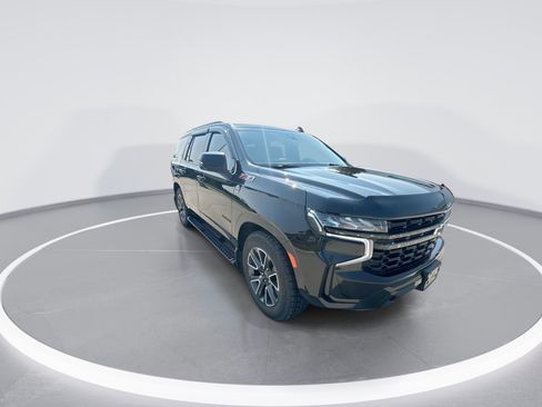 Used 2021 Chevrolet Tahoe Z71 w/ Z71 Off-Road Package AWD/4WD image 2