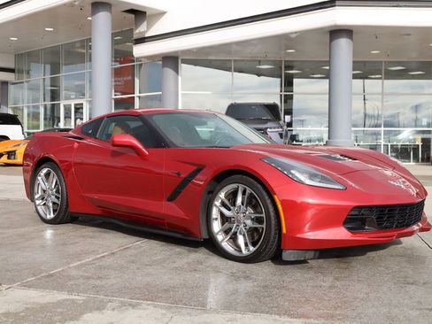 Used 2015 Chevrolet Corvette Stingray Coupe w/ 2LT Preferred Equipment Group image 8