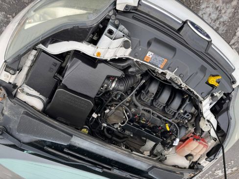 Used 2014 Ford Focus Titanium image 24