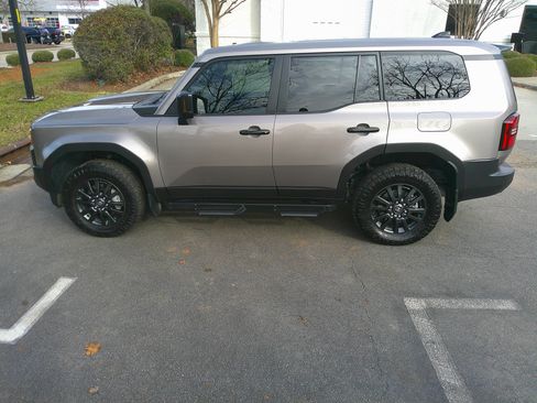 Used 2024 Toyota Land Cruiser 1958 image 10