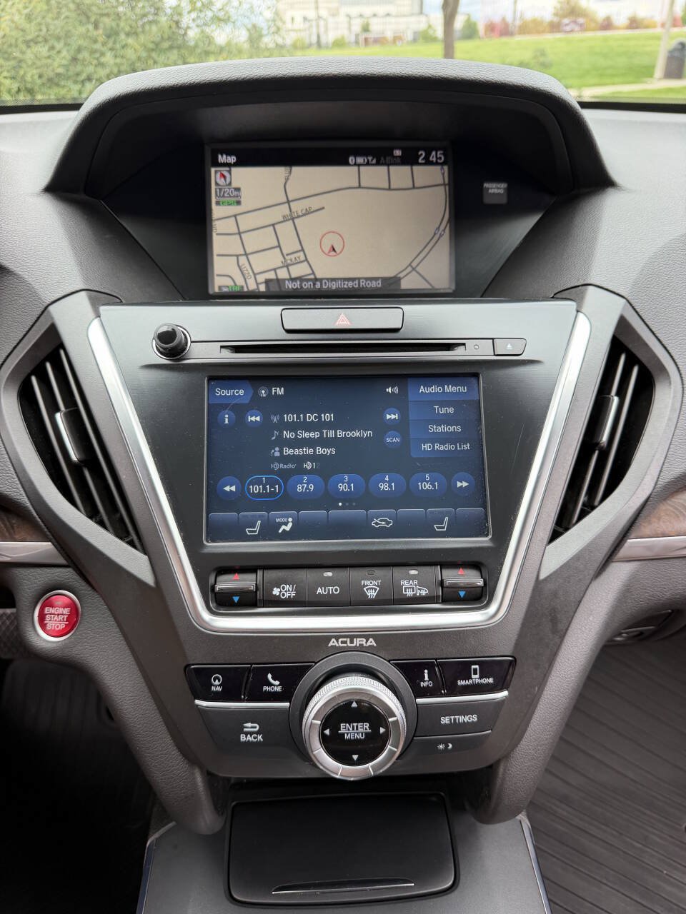 Used 2020 Acura MDX w/ Technology Package AWD/4WD image 26