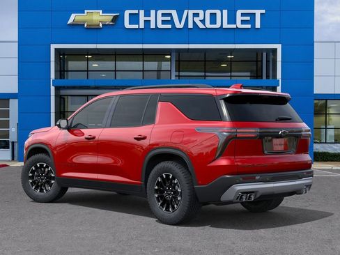 New 2026 Chevrolet Traverse Z71 AWD/4WD image 3