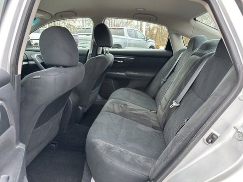 Used 2015 Nissan Altima 2.5 S w/ Power Driver Seat Package image 15