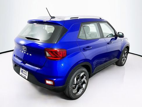 New 2026 Hyundai Venue SEL image 7