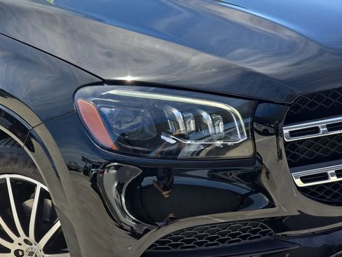 Used 2022 Mercedes-Benz GLS 450 4MATIC image 37