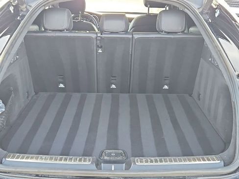 Used 2022 Mercedes-Benz GLC 300 4MATIC Coupe image 34