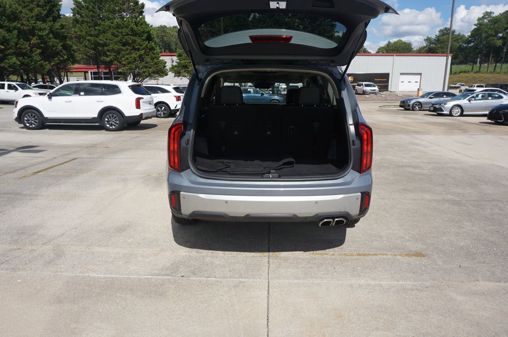 Used 2024 Kia Telluride S w/ S Sunroof Package FWD image 19