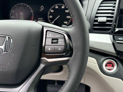 New 2026 Honda Odyssey EX-L image 10