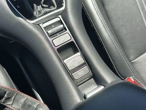 Used 2023 Honda HR-V EX-L image 20