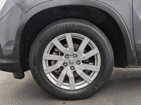 Used 2019 Honda Pilot LX image 27