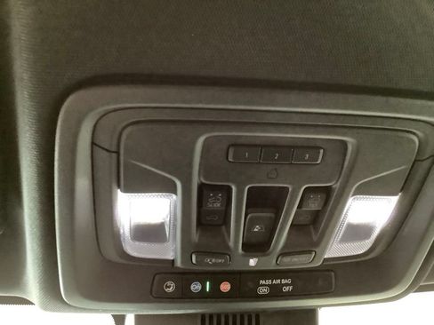 Used 2024 GMC Sierra 2500 AT4 w/ AT4 Premium Plus Package AWD/4WD image 24