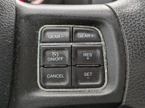 Used 2018 RAM 1500 Express image 27