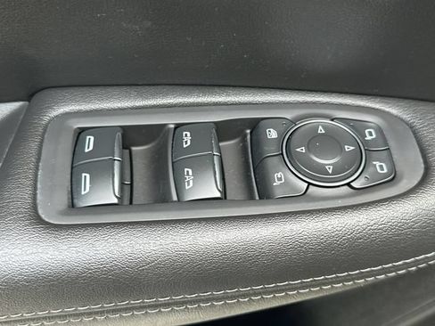 Used 2024 Cadillac XT5 Premium Luxury w/ LPO, Floor Liner Package AWD/4WD image 25