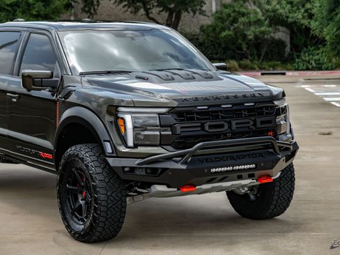 Used 2026 Ford F150 Raptor w/ Equipment Group 803A Raptor R AWD/4WD image 28