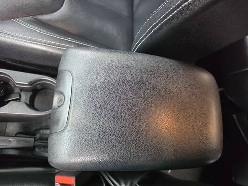 Used 2013 Jeep Wrangler Unlimited Sport AWD/4WD image 29