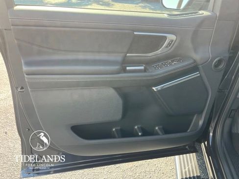 New 2025 Ford Expedition Platinum w/ Stealth Appearance Package image 11