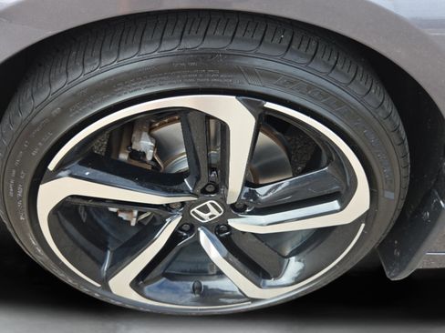 Certified 2018 Honda Accord Sport image 10