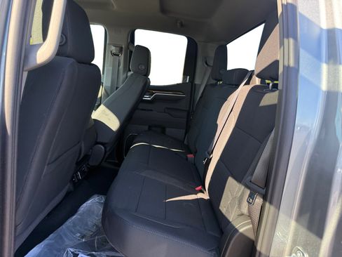 New 2026 GMC Sierra 1500 Elevation image 16