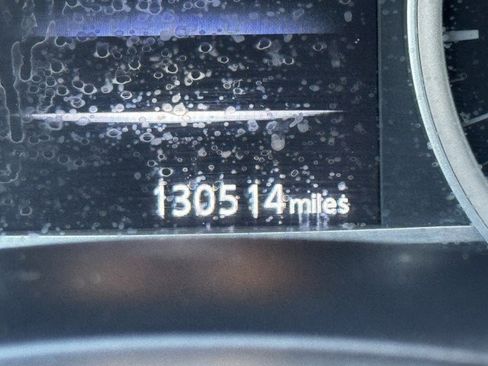 Used 2018 Nissan Sentra SV image 18