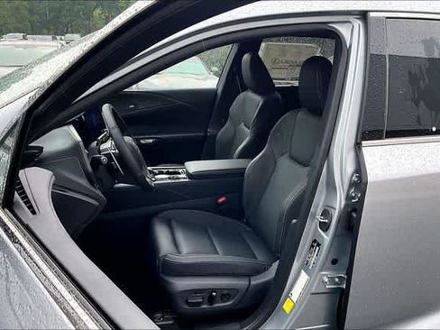 New 2026 Lexus RX 450h AWD image 9