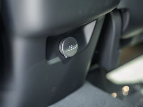 New 2027 Volvo XC90 B6 Plus AWD/4WD image 34