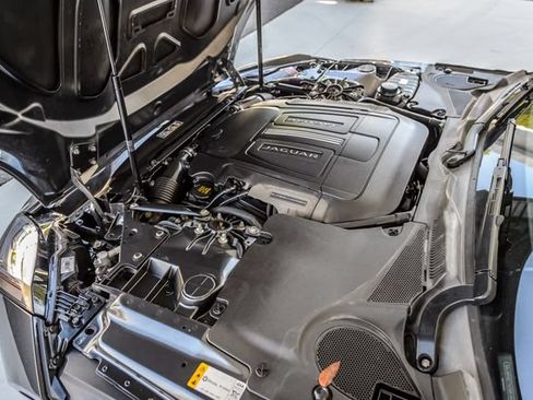 Used 2016 Jaguar F-TYPE Convertible RWD image 23