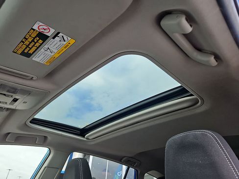 Used 2018 Toyota RAV4 XLE w/ Plus Extra Value Package FWD image 24