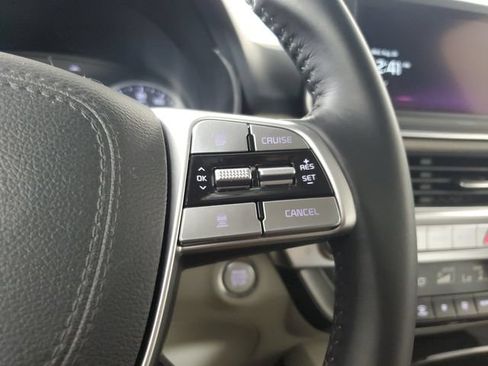 Used 2022 Kia Telluride EX w/ EX Premium Package FWD image 25