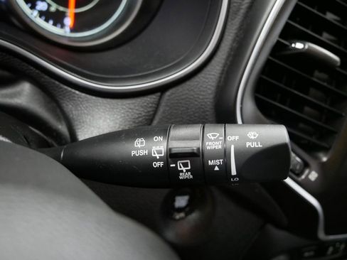 Certified 2022 Jeep Cherokee Trailhawk w/ Comfort/Convenience Group image 28