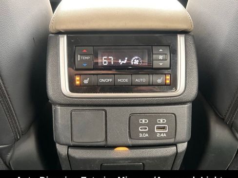 Used 2023 Subaru Ascent Limited image 24