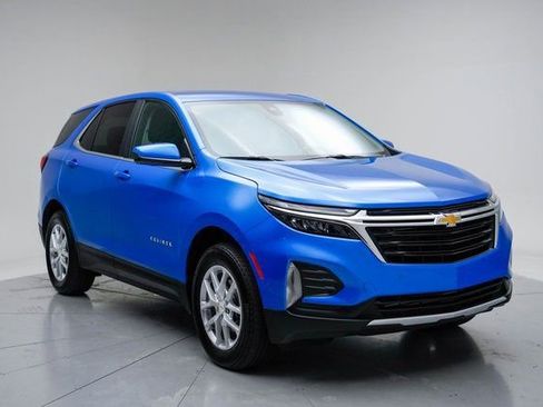 Used 2024 Chevrolet Equinox LT image 11