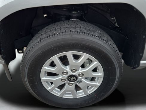 Certified 2025 Toyota Tacoma SR5 RWD image 33