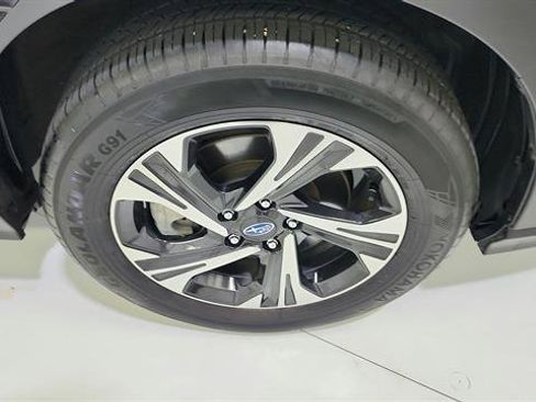 Used 2025 Subaru Crosstrek 2.0i Premium AWD/4WD image 35