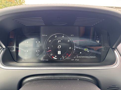 Used 2023 Jaguar F-TYPE R AWD/4WD image 16