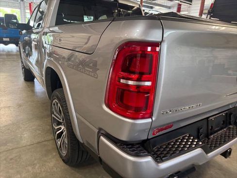Certified 2025 RAM 1500 Tungsten w/ Off Road Group AWD/4WD image 30