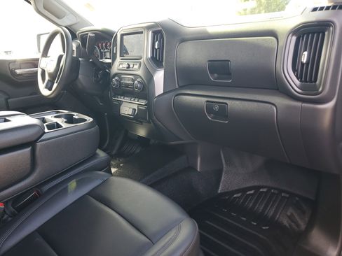 Used 2024 Chevrolet Silverado 1500 W/T image 16