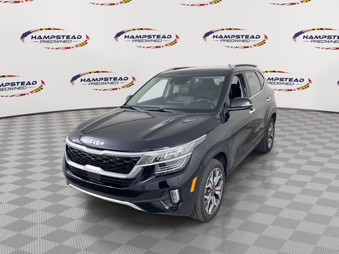 Used 2022 Kia Seltos SX w/ Sunroof Package AWD/4WD image 1