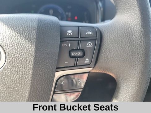 Used 2025 Toyota Camry LE FWD image 11
