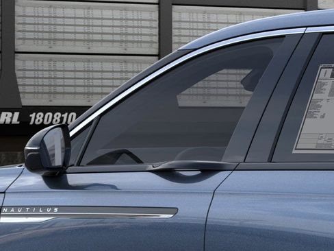 New 2026 Lincoln Nautilus Premier AWD/4WD image 20