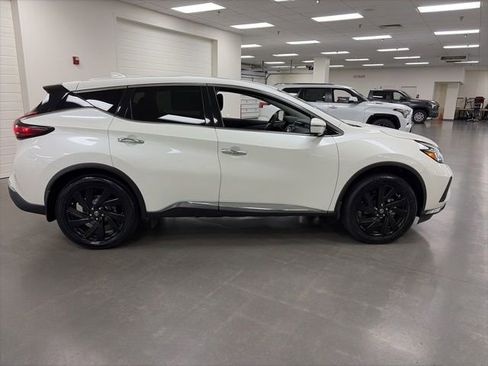Used 2022 Nissan Murano SL w/ SL Moonroof Package FWD image 8