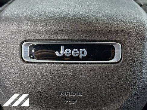 Used 2025 Jeep Compass Limited AWD/4WD image 32