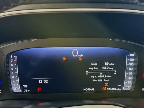 Used 2023 Honda Pilot Elite image 9