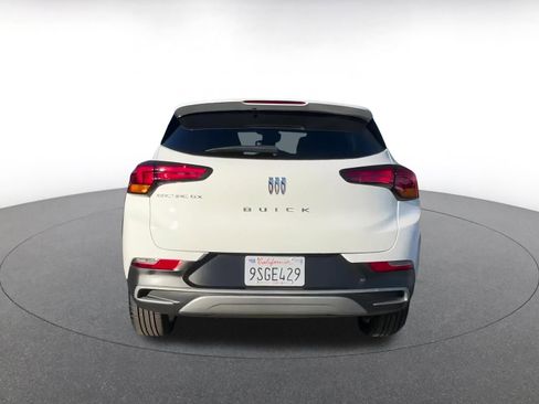 Used 2025 Buick Encore GX Preferred image 12