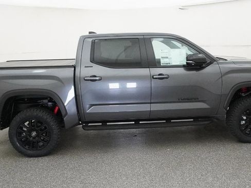 New 2026 Toyota Tundra Limited AWD/4WD image 19