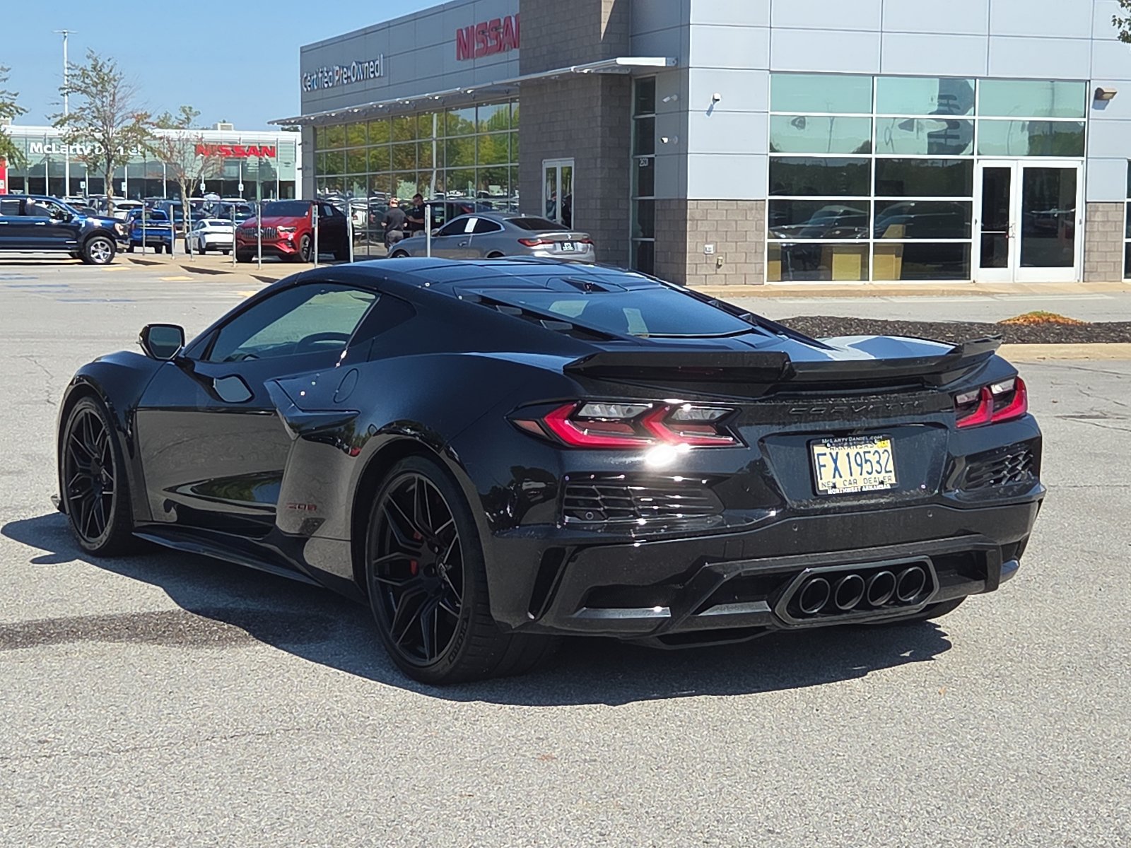 Used 2026 Chevrolet Corvette Z06 w/ Stealth Interior Trim Package RWD image 4
