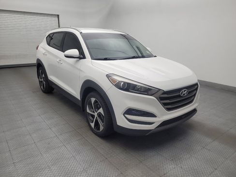 Used 2016 Hyundai Tucson Sport FWD image 13