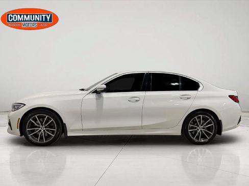 Used 2021 BMW 330i Sedan w/ Premium Package RWD image 3